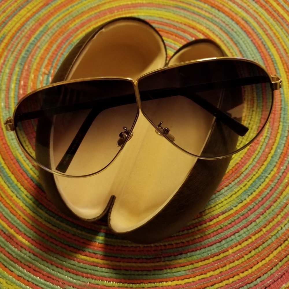 Beautiful Classy Vintage Sunglasses - hot! - Picture 2 of 8